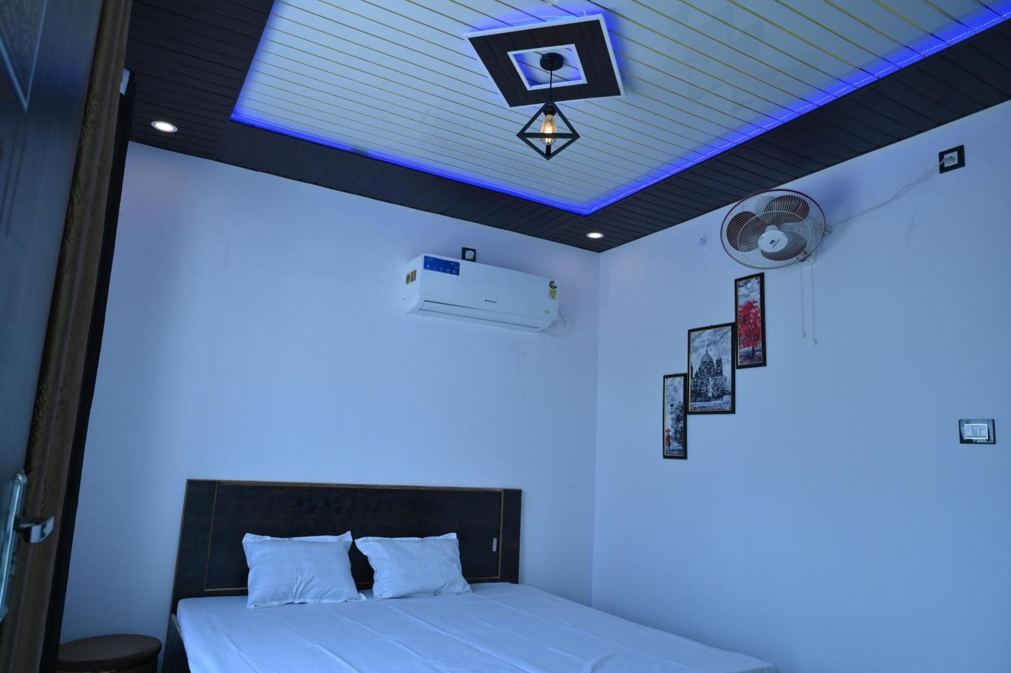 Privyrooms Gorakhpur Exterior foto